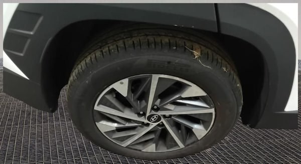 Used Hyundai TUCSON 2023 for sale - 76345839: Photo 4