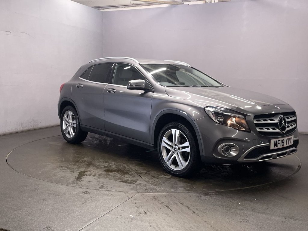 Used Mercedes-Benz GLA 2019 for sale - 77007068: Photo 2