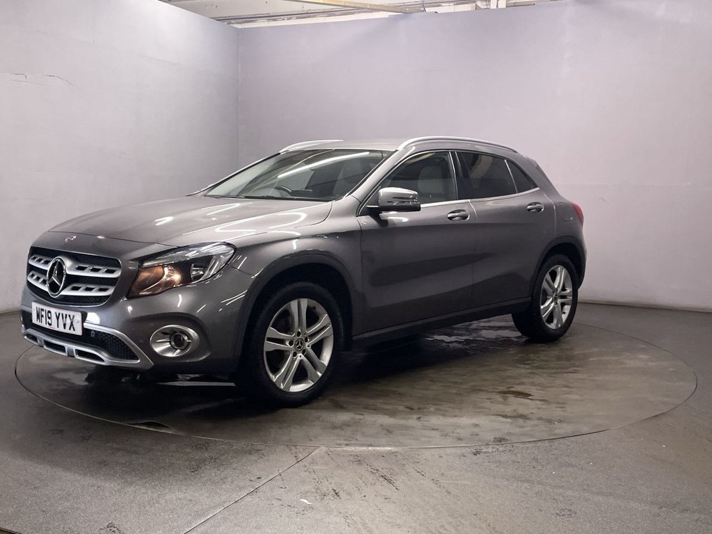 Used Mercedes-Benz GLA 2019 for sale - 77007068: Photo 4
