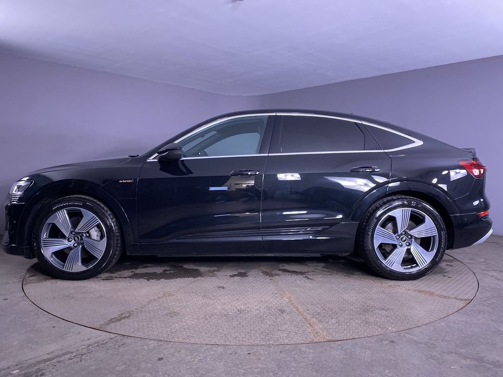 Used Audi e-tron 2023 for sale - 77498809: Photo 12