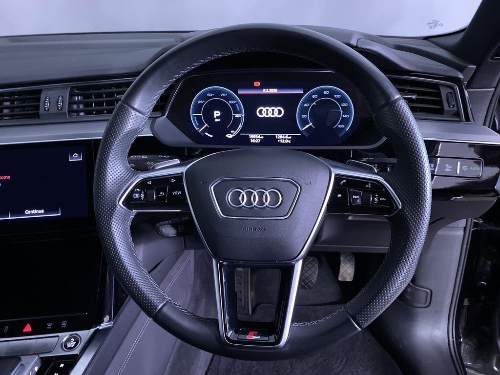 Used Audi e-tron 2023 for sale - 77498809: Photo 23
