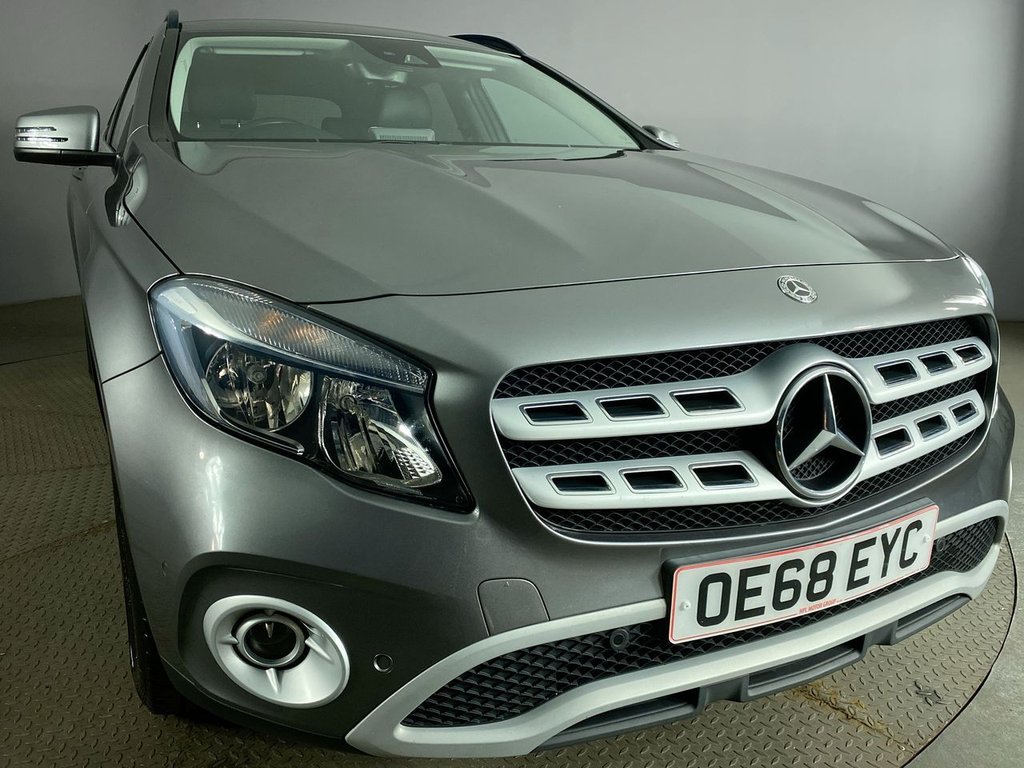 Used Mercedes-Benz GLA 2019 for sale - 75974260: Photo 2