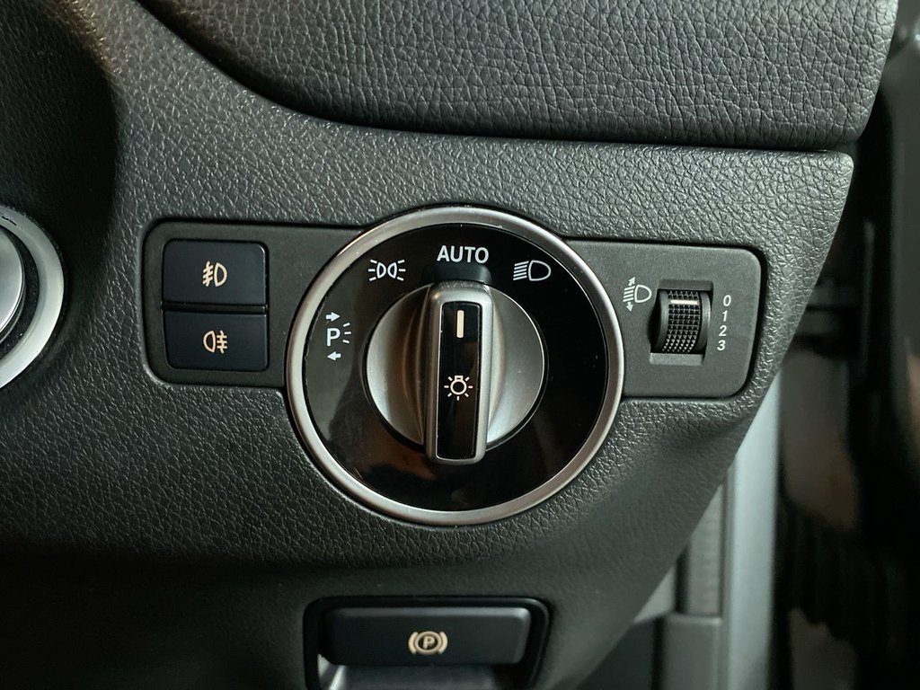 Used Mercedes-Benz GLA 2019 for sale - 75974260: Photo 23