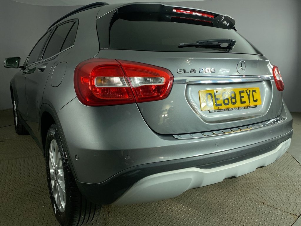 Used Mercedes-Benz GLA 2019 for sale - 75974260: Photo 6