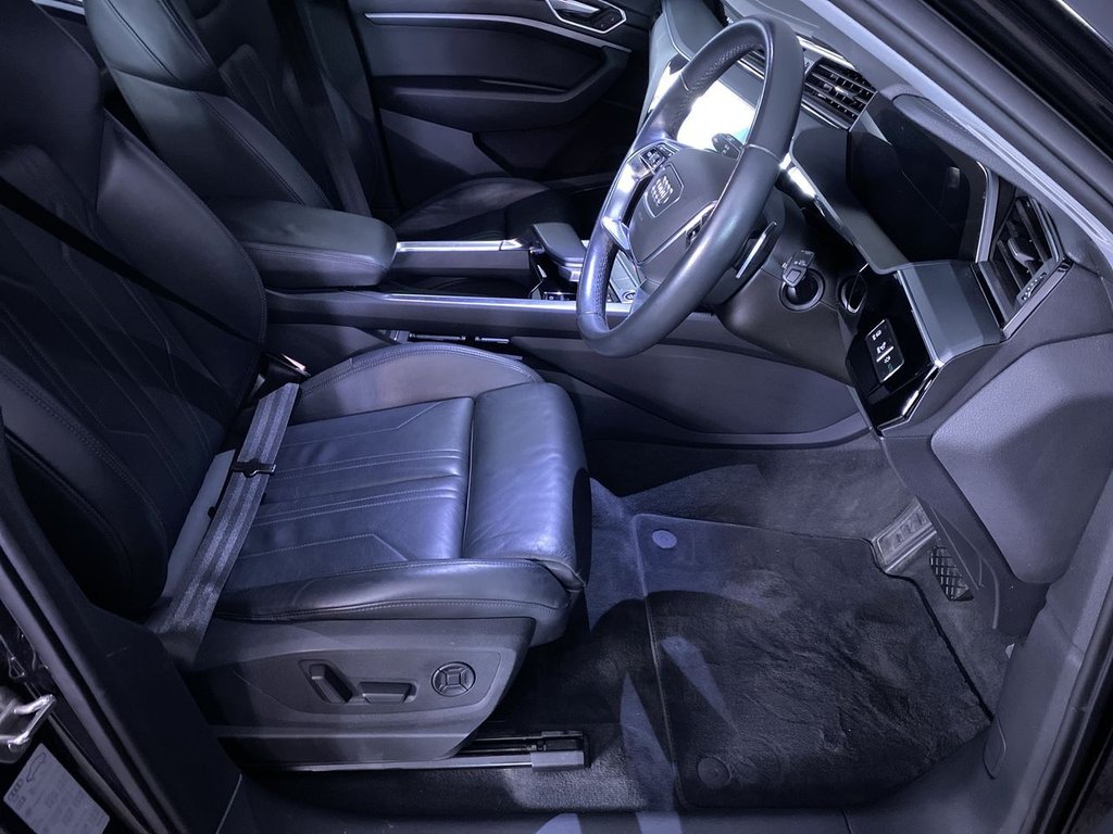 Used Audi e-tron 2021 for sale - 77287932: Photo 15