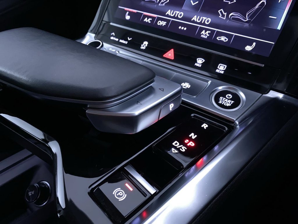 Used Audi e-tron 2021 for sale - 77287932: Photo 21