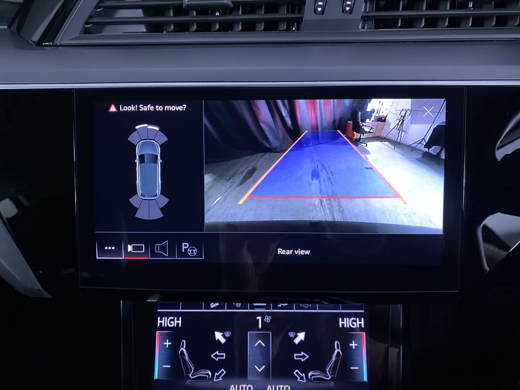 Used Audi e-tron 2021 for sale - 77287932: Photo 24