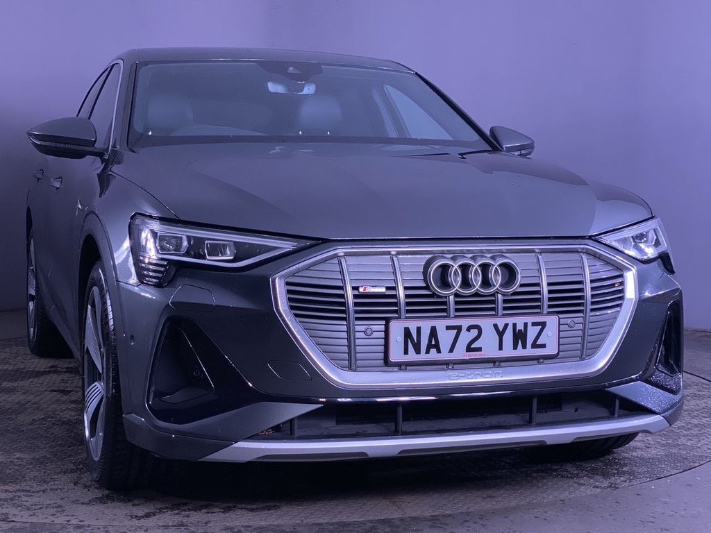 Used Audi e-tron 2022 for sale - 76632083: Photo 2