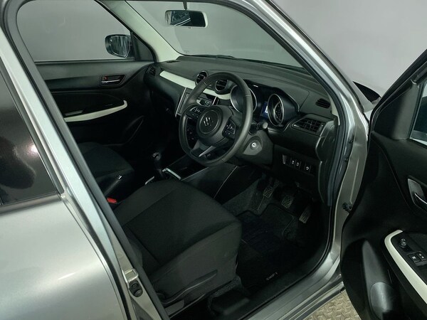 Used Suzuki Swift 2024 for sale - 74876715: Photo 15