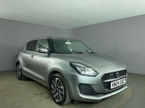 Used Suzuki Swift 2024 for sale - 74876715: Photo 1