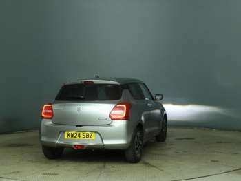 Used Suzuki Swift 2024 for sale - 74876715: Photo