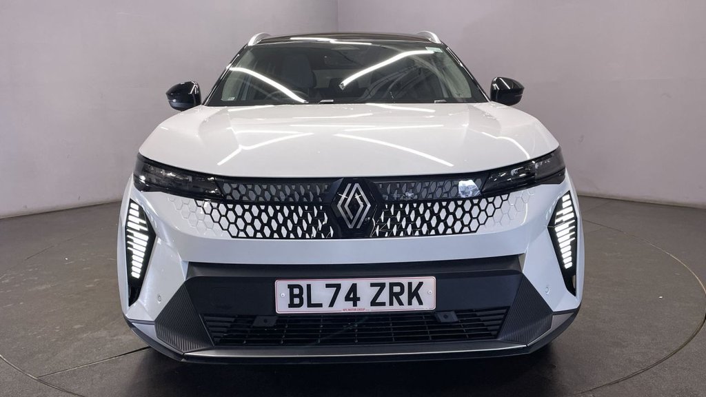 Used Renault Scenic E-Tech 2024 for sale - 76495906: Photo 10