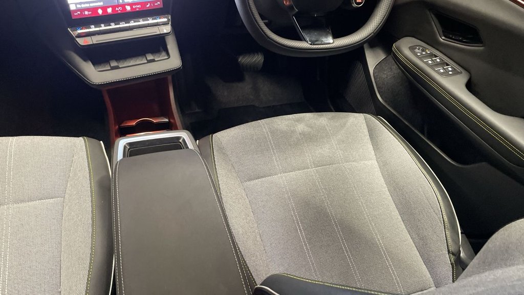 Used Renault Scenic E-Tech 2024 for sale - 76495906: Photo 15