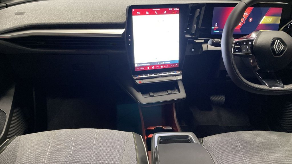 Used Renault Scenic E-Tech 2024 for sale - 76495906: Photo 16