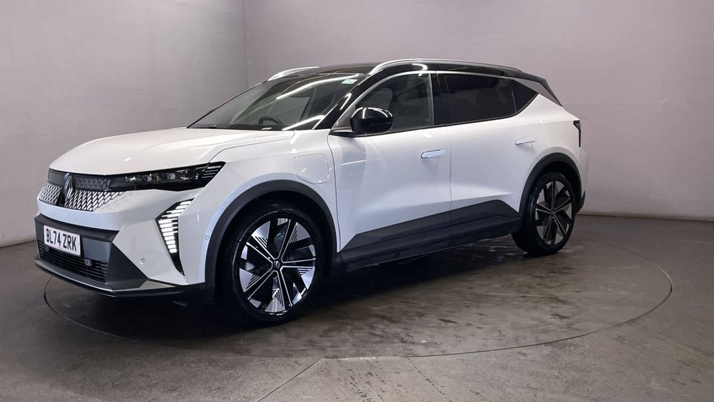 Used Renault Scenic E-Tech 2024 for sale - 76495906: Photo 4