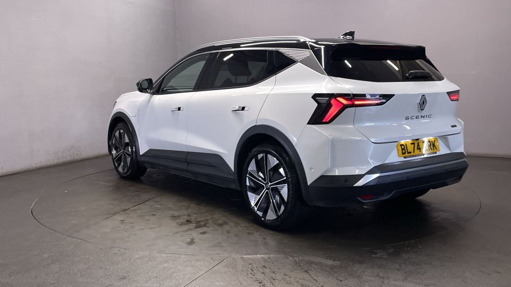 Used Renault Scenic E-Tech 2024 for sale - 76495906: Photo 6