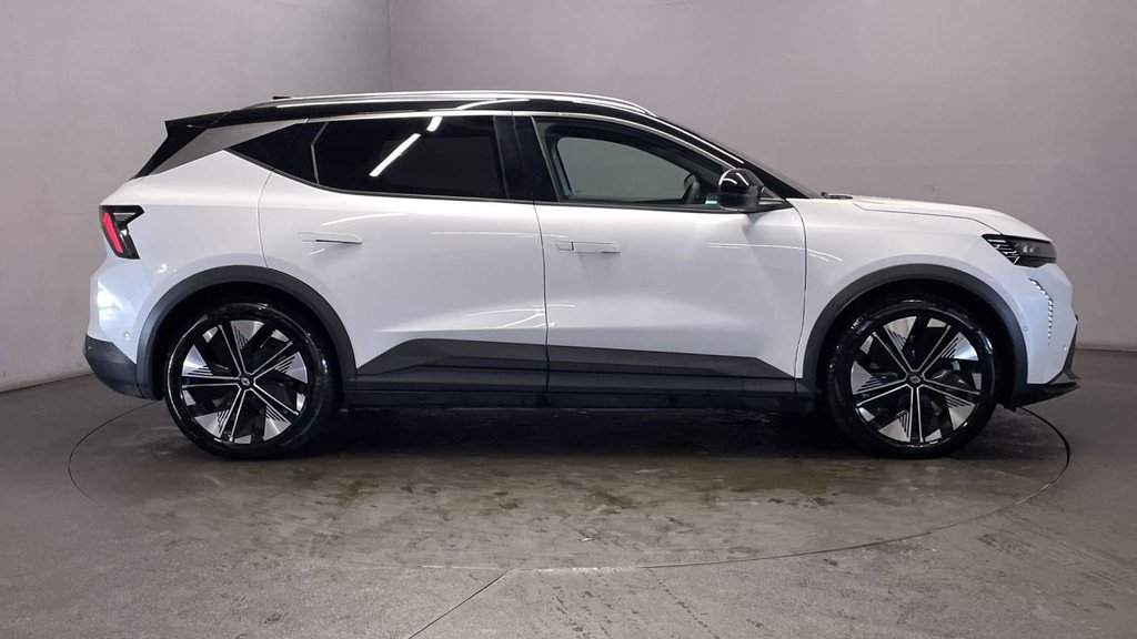 Used Renault Scenic E-Tech 2024 for sale - 76495906: Photo 9