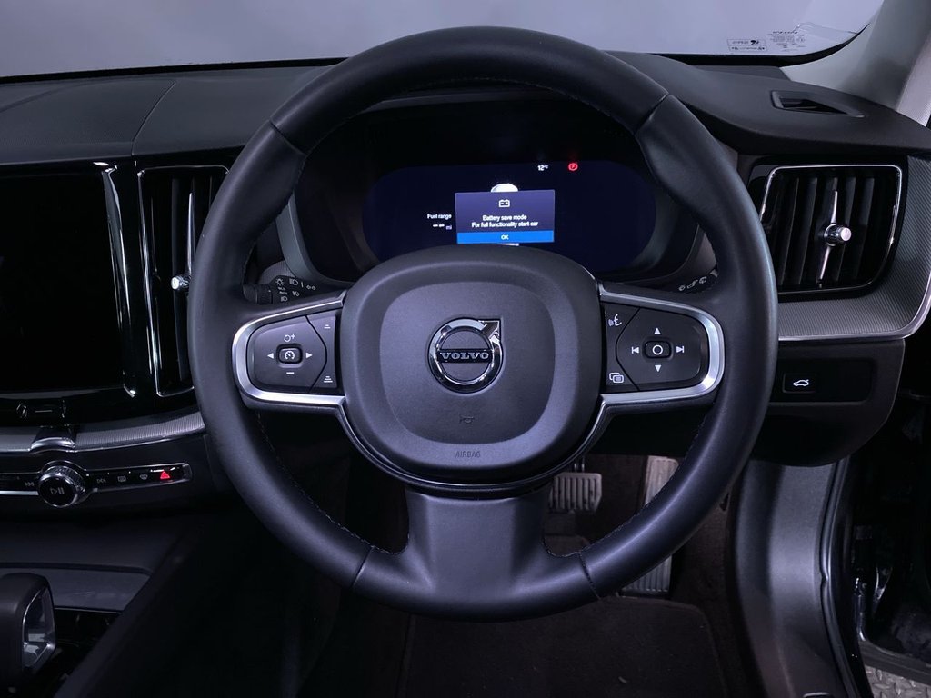 Used Volvo XC60 2023 for sale - 75973943: Photo 16