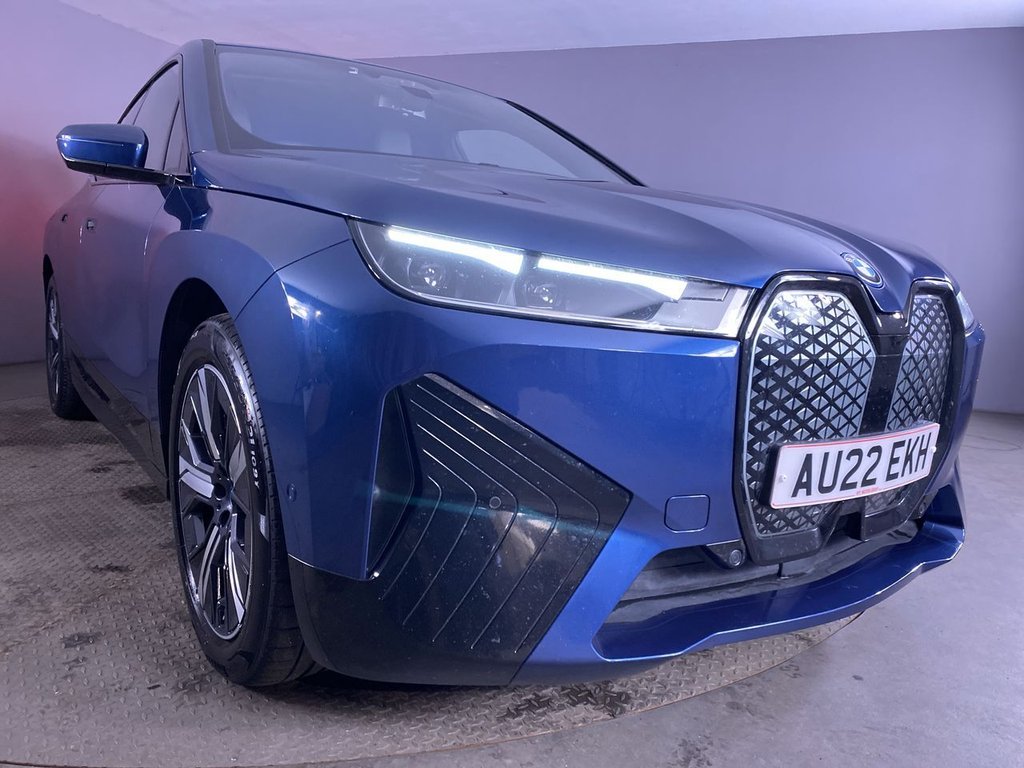 Used BMW iX 2022 for sale - 76632331: Photo 11