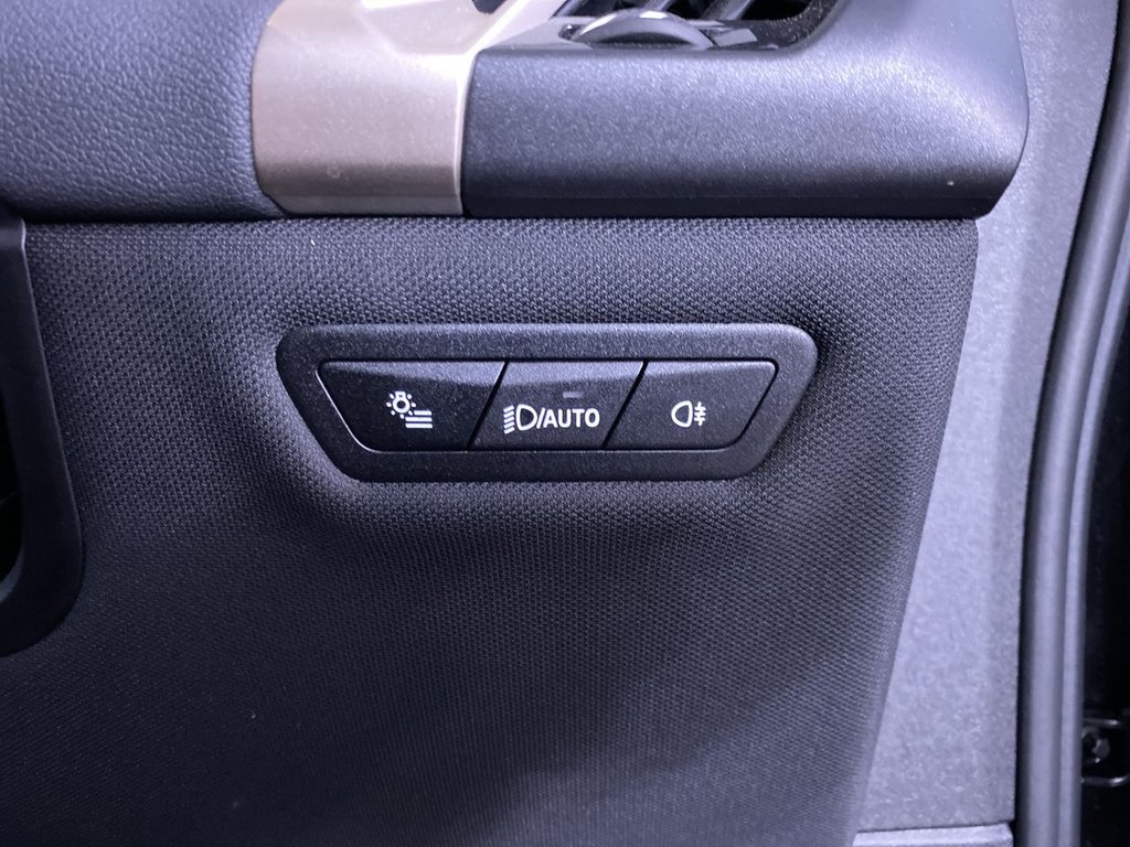 Used BMW iX 2022 for sale - 76632331: Photo 23