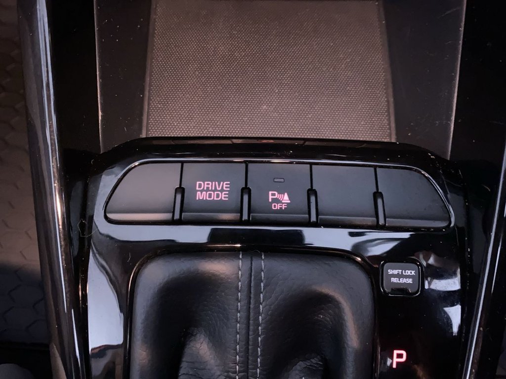 Used Kia Stonic 2021 for sale - 77692505: Photo 25