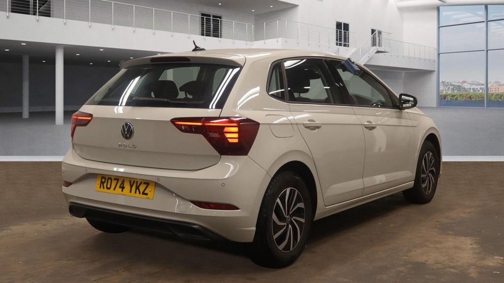 Used Volkswagen Polo 2024 for sale - 76356625: Photo 4
