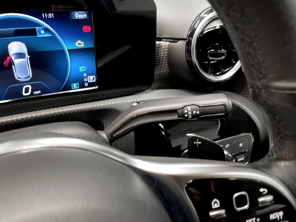 Used Mercedes-Benz A-Class 2018 for sale - 77764647: Photo 17