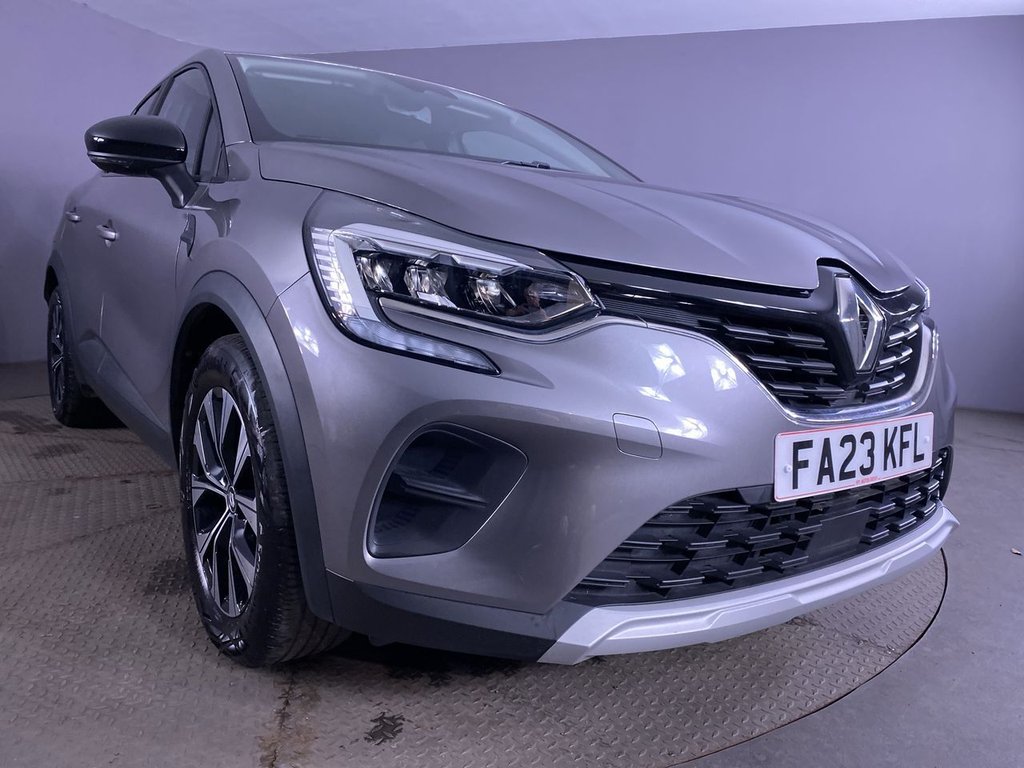 Used Renault Captur 2023 for sale - 76783821: Photo 11