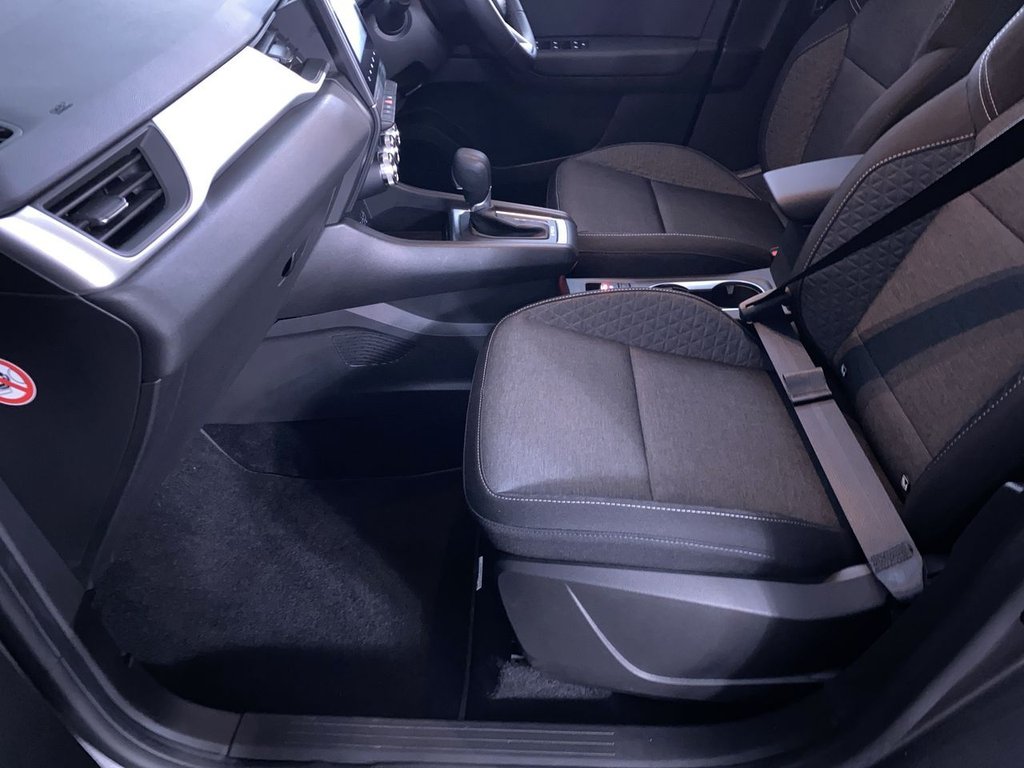 Used Renault Captur 2023 for sale - 76783821: Photo 17