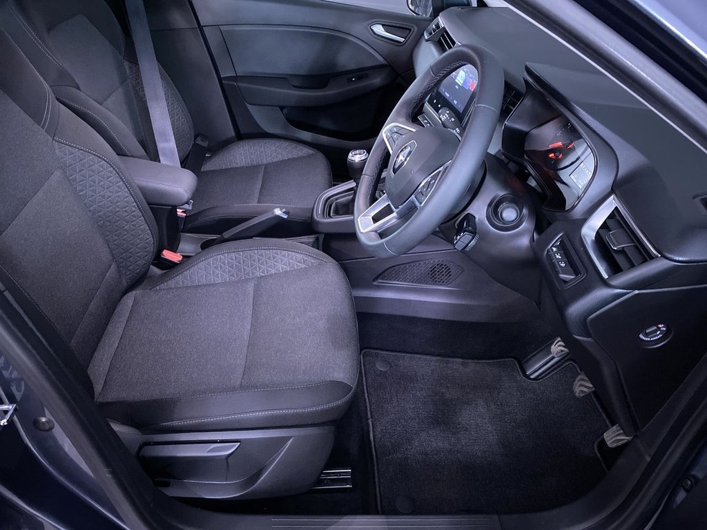 Used Renault Clio 2022 for sale - 77089154: Photo 15