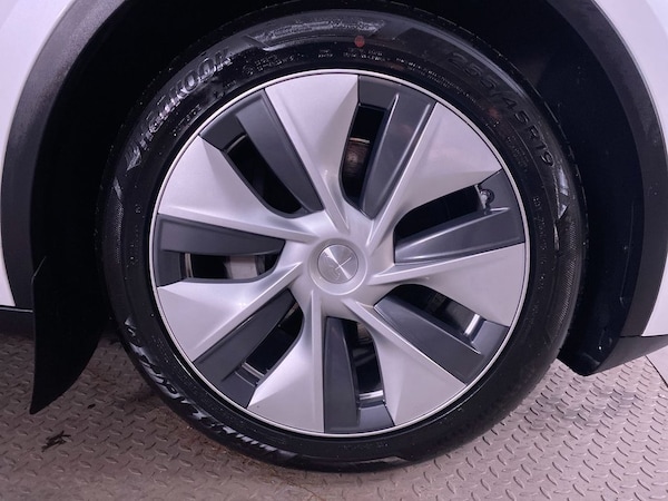Used Tesla Model Y 2022 for sale - 76279893: Photo 19
