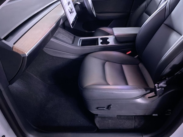 Used Tesla Model Y 2022 for sale - 76279893: Photo 24