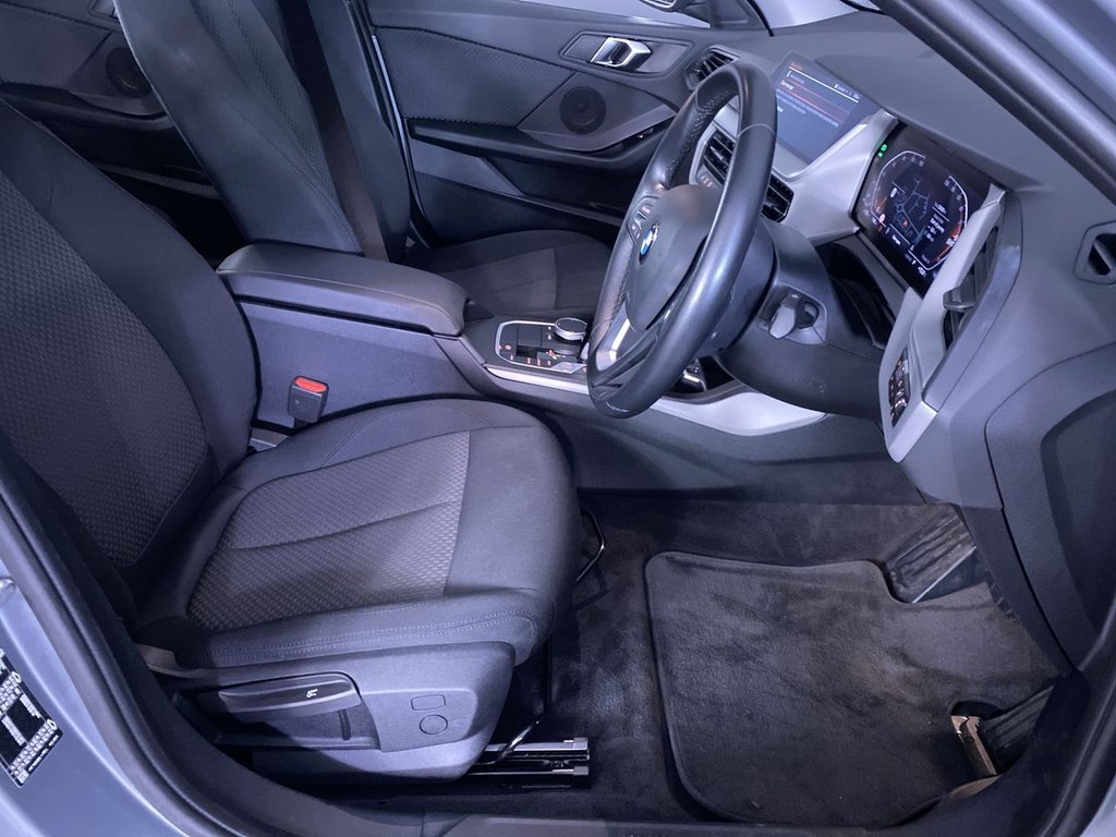 Used BMW 1 Series 2024 for sale - 76368070: Photo 15