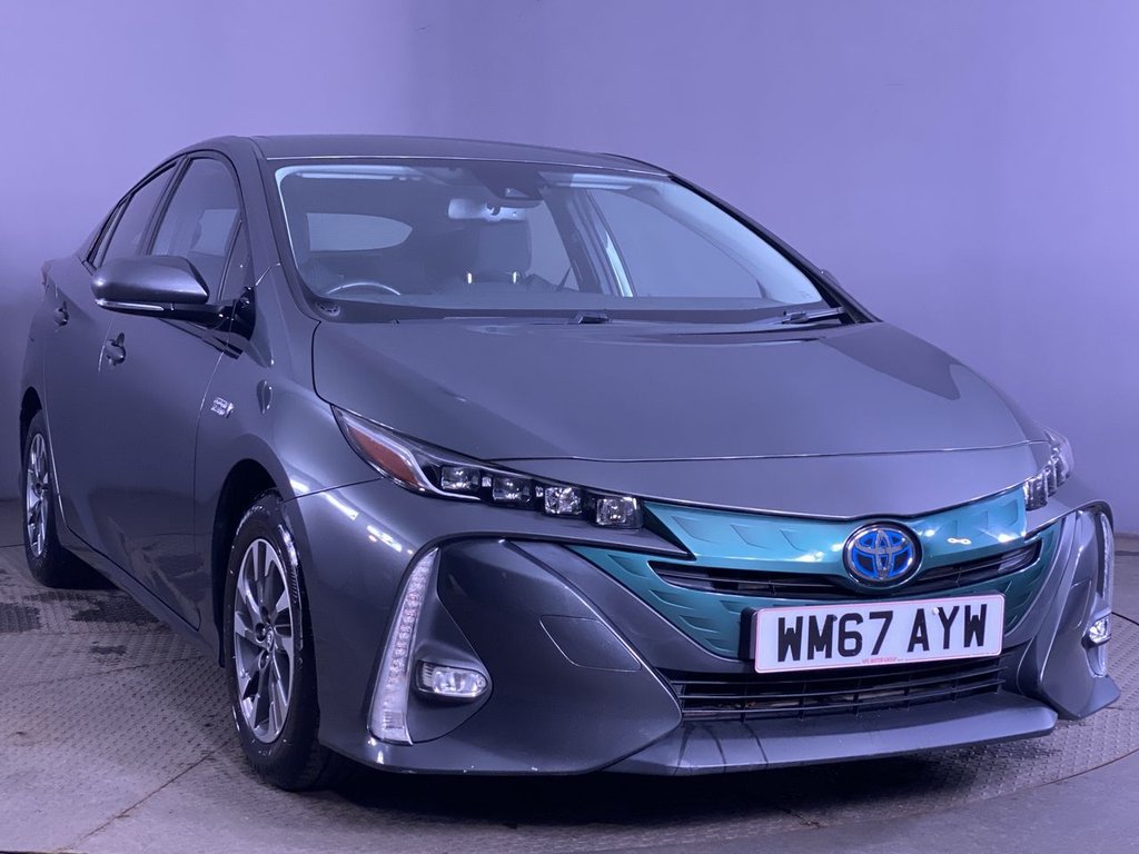 Used Toyota Prius 2018 for sale - 76740498: Photo 1