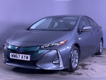 Used Toyota Prius 2018 for sale - 76740498: Photo