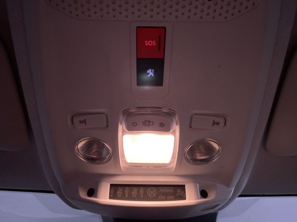 Used Peugeot E-208 2023 for sale - 77006987: Photo 18