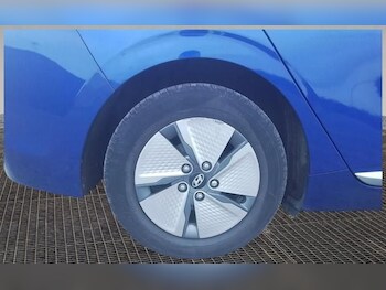 Used Hyundai IONIQ 2022 for sale - 76303837: Photo 4