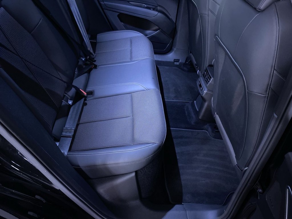 Used Audi Q4 e-tron 2023 for sale - 76797520: Photo 19