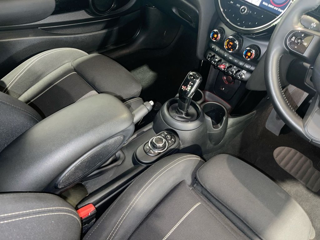 Used MINI Hatch 2021 for sale - 77037684: Photo 14