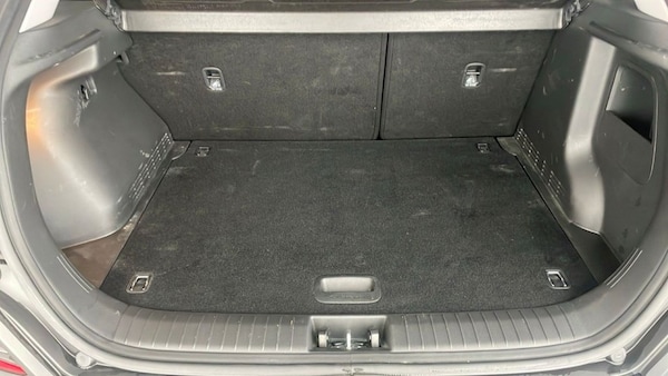 Used Hyundai KONA 2020 for sale - 76345934: Photo 5