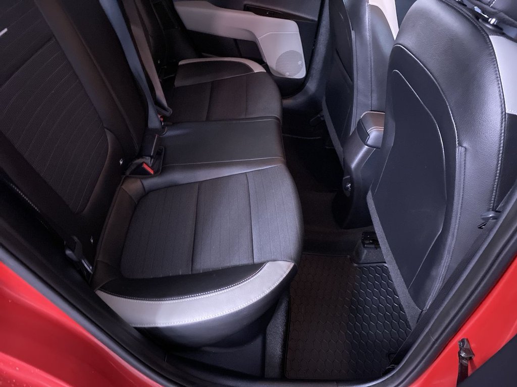 Used Kia Stonic 2021 for sale - 76386367: Photo 19