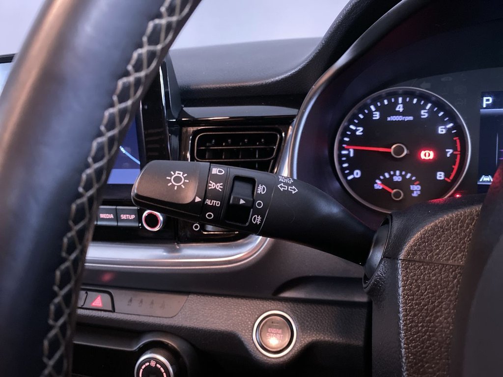 Used Kia Stonic 2021 for sale - 76386367: Photo 23