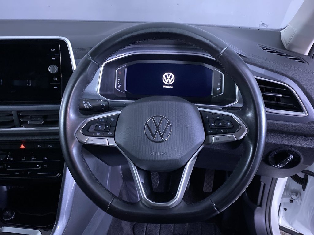 Used Volkswagen T-Roc 2023 for sale - 76509888: Photo 16