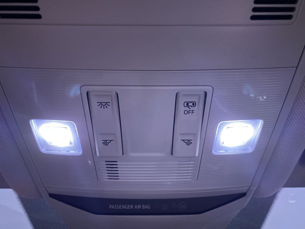 Used Volkswagen T-Roc 2023 for sale - 76509888: Photo 18