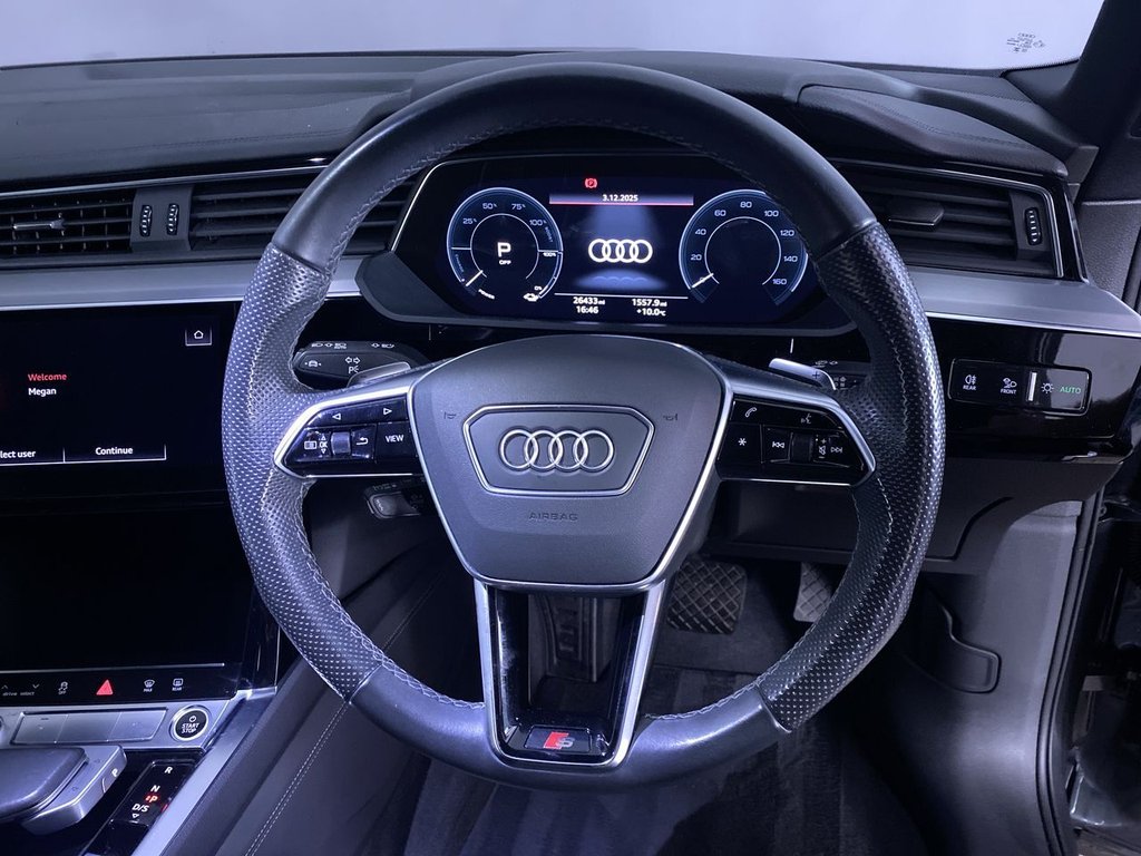 Used Audi e-tron 2022 for sale - 76821036: Photo 16
