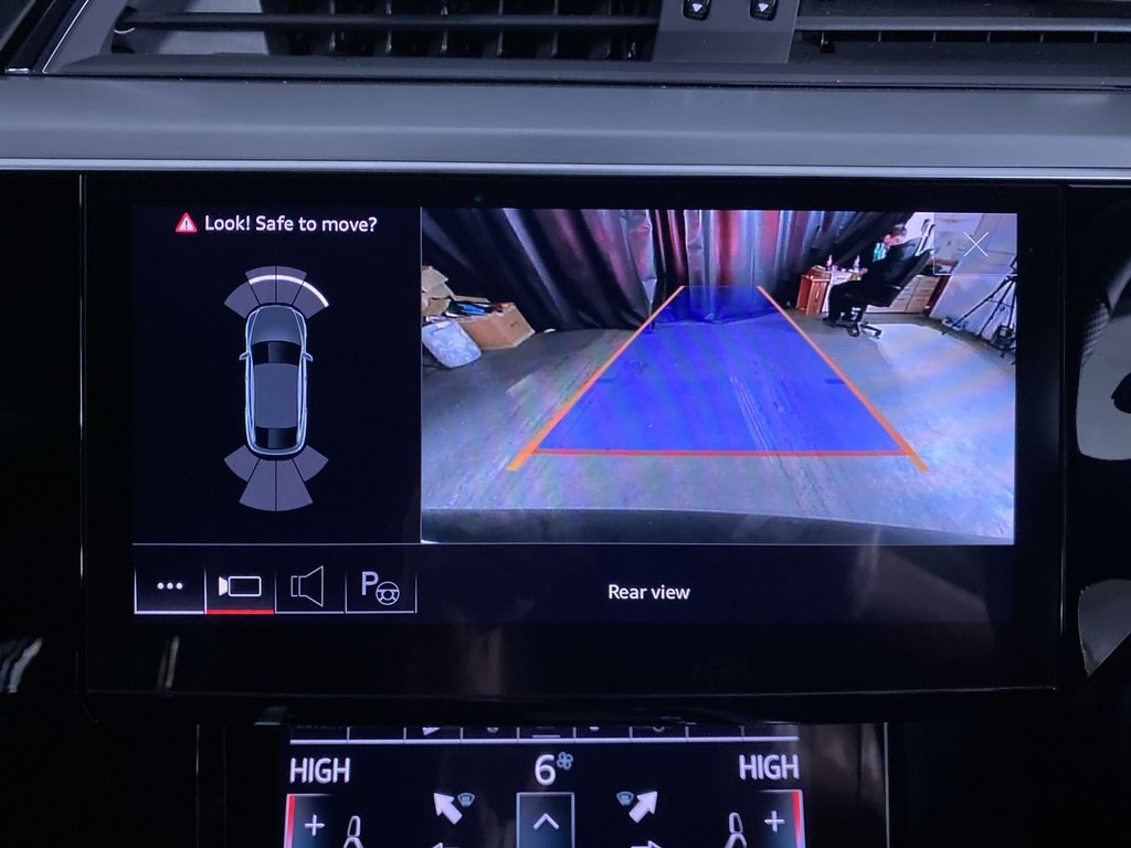 Used Audi e-tron 2022 for sale - 76821036: Photo 24