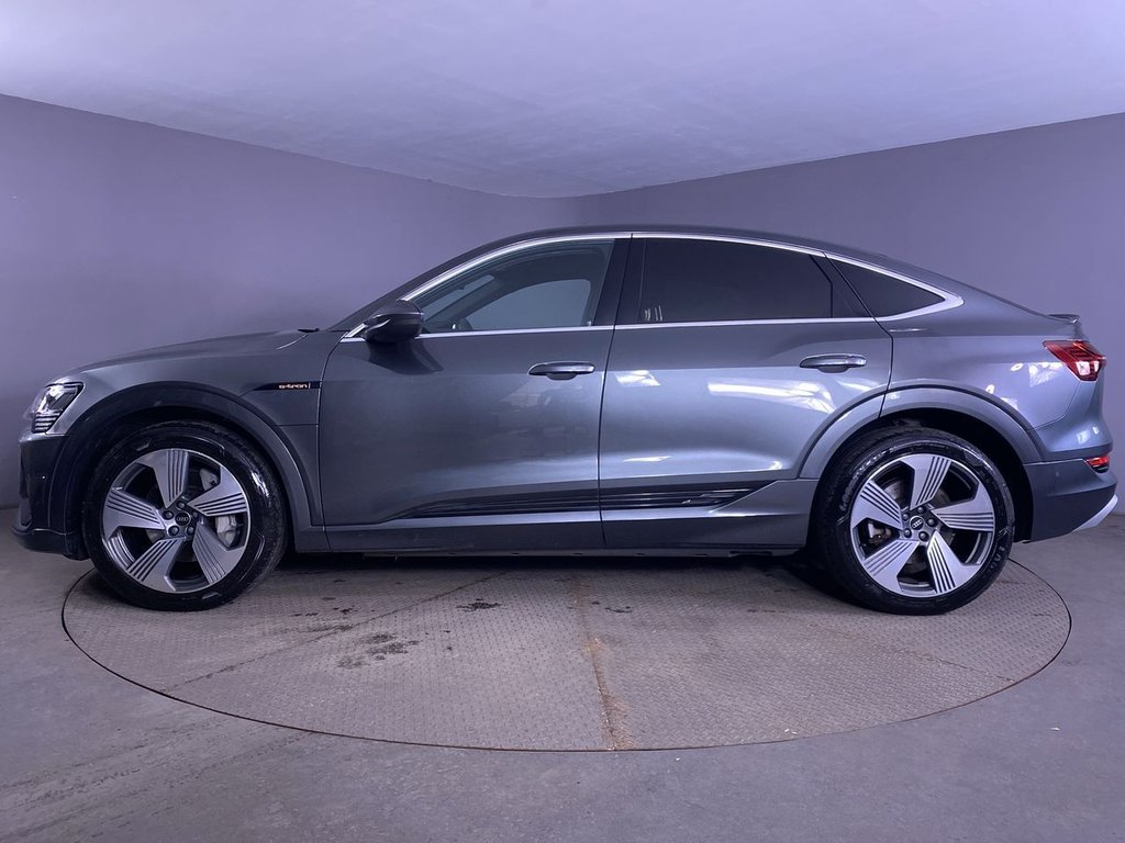 Used Audi e-tron 2022 for sale - 76821036: Photo 5