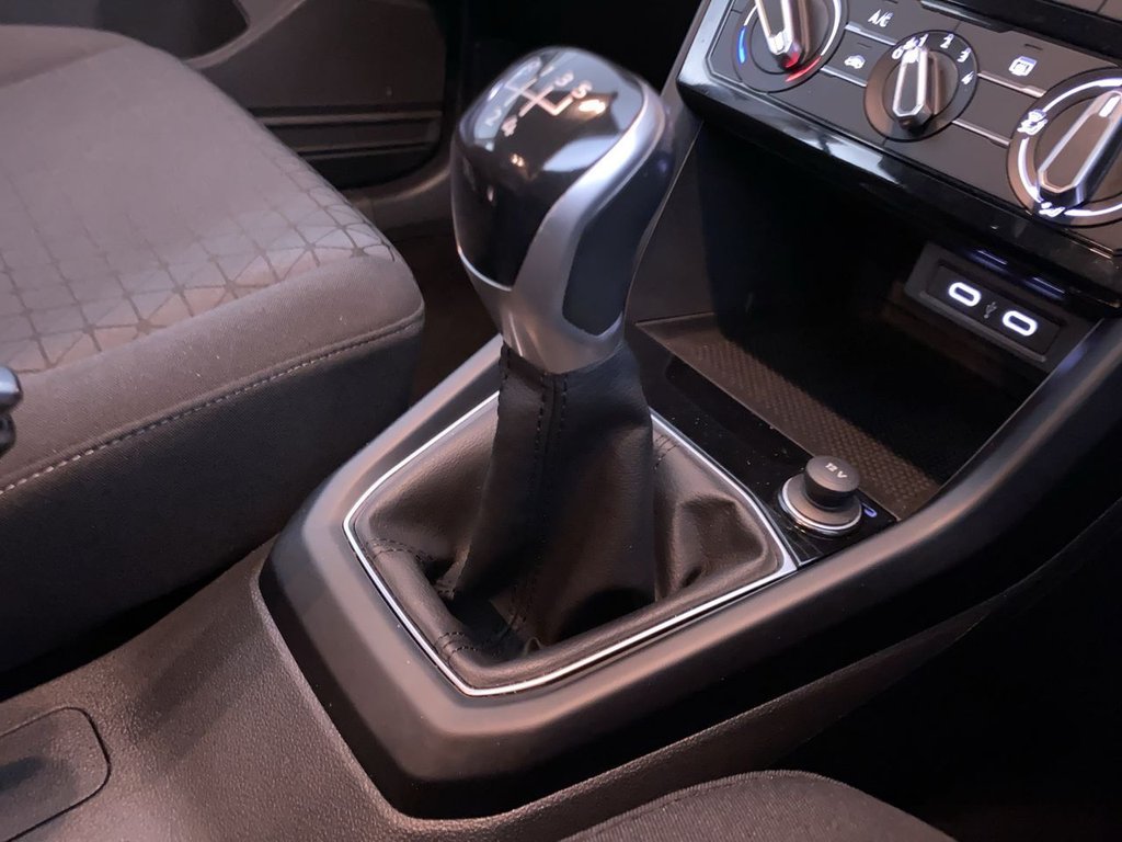 Used Volkswagen T-Cross 2022 for sale - 77110621: Photo 21