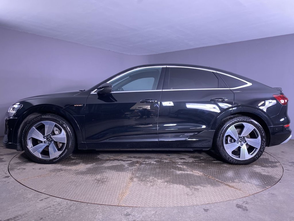 Used Audi e-tron 2022 for sale - 77464077: Photo 12