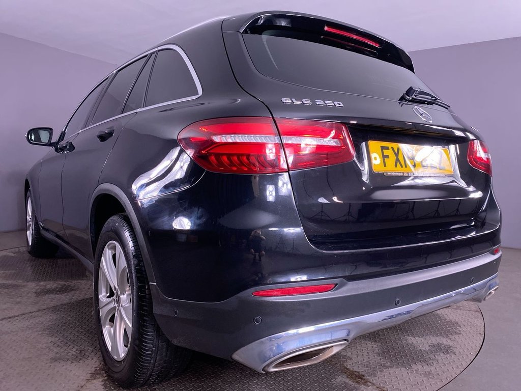 Used Mercedes-Benz GLC 2019 for sale - 75911417: Photo 14